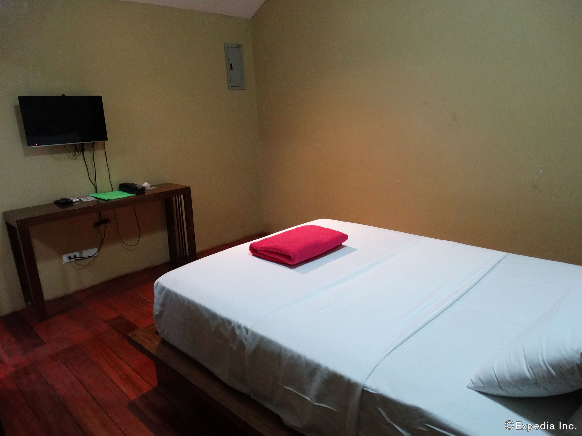 Purple Tree Bed & Breakfast Paranaque City Exterior photo